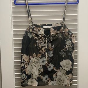 Beautiful floral tank by mango